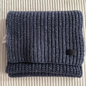 UGG Taille Unique o/s knitted scarf